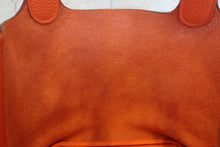 Load image into Gallery viewer, HERMES PICOTIN LOCK PM Clemence leather Orange poppy A Engraving Hand bag 800010088