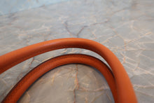 Load image into Gallery viewer, HERMES BIRKIN 25 Epsom leather Orange □K Engraving Hand bag 700080147