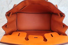Load image into Gallery viewer, HERMES BIRKIN 25 Epsom leather Orange □K Engraving Hand bag 700080147
