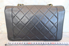 將圖片載入圖庫檢視器 CHANEL/シャネル ダイアナマトラッセチェーンショルダーバッグ ラムスキン ブラック/ゴールド金具 ショルダーバッグ 700090232