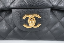 画像をギャラリービューアに読み込む, CHANEL/シャネル 中マトラッセWフラップWチェーンショルダーバッグ キャビアスキン ブラック/ゴールド金具 ショルダーバッグ 800100006