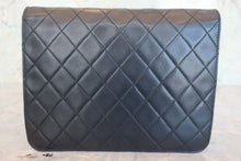 画像をギャラリービューアに読み込む, CHANEL/シャネル マトラッセプッシュロックチェーンショルダーバッグ ラムスキン ネイビー/ゴールド金具 ショルダーバッグ 800060149