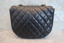 将图片加载到图库查看器,CHANEL/CF 大号经典双C 链条包 羊皮 Black/Gold hadware(黑色/金色金属) 肩背包 800040043