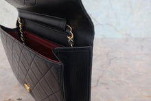 画像をギャラリービューアに読み込む, CHANEL/シャネル マトラッセプッシュロックチェーンショルダーバッグ ラムスキン ネイビー/ゴールド金具 ショルダーバッグ 800060149