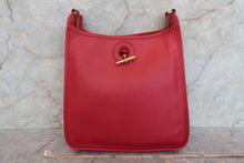 画像をギャラリービューアに読み込む, HERMES/エルメス ヴェスパPM クシュベル ルージュヴィフ □A刻印 ショルダーバッグ 700080107