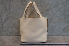 Load image into Gallery viewer, HERMES PICOTIN LOCK MM Clemence leather Nata Z Engraving Hand bag 700120100