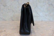 将图片加载到图库查看器,CHANEL/香奈儿 CF 链条包 羊皮 Black/Gold hadware(黑色/金色金属) 肩背包 800040040