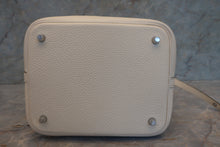 Load image into Gallery viewer, HERMES PICOTIN LOCK MM Clemence leather Nata Z Engraving Hand bag 700120100