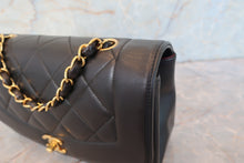 將圖片載入圖庫檢視器 CHANEL/シャネル ダイアナマトラッセチェーンショルダーバッグ ラムスキン ブラック/ゴールド金具 ショルダーバッグ 700090189