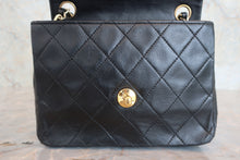 將圖片載入圖庫檢視器 CHANEL/シャネル ミニマトラッセシングルフラップチェーンショルダーバッグ ラムスキン ブラック/ゴールド金具 ショルダーバッグ 800050135