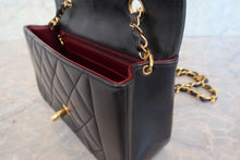 將圖片載入圖庫檢視器 CHANEL/シャネル ダイアナマトラッセチェーンショルダーバッグ ラムスキン ブラック/ゴールド金具 ショルダーバッグ 700090189