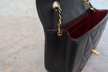 將圖片載入圖庫檢視器 CHANEL/シャネル ダイアナマトラッセチェーンショルダーバッグ ラムスキン ブラック/ゴールド金具 ショルダーバッグ 700090189
