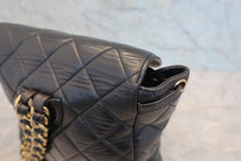 將圖片載入圖庫檢視器 CHANEL/シャネル マトラッセチェーンリュック ラムスキン ブラック/ゴールド金具 リュック 800030206