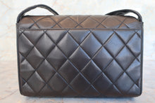 將圖片載入圖庫檢視器 CHANEL/シャネル マトラッセショルダーバッグ ラムスキン ブラック/ゴールド金具 ショルダーバッグ 700090233