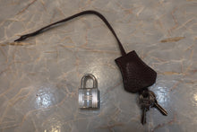 Load image into Gallery viewer, HERMES/BOLIDE 31 Clemence leather Prune □L Engraving Shoulder bag 700120099