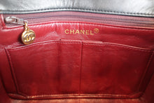 将图片加载到图库查看器,CHANEL/香奈儿 迷你CF 单盖 链条包 羊皮 Black/Gold hadware(黑色/金色金属) 肩背包 800050134