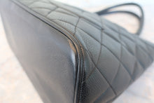 画像をギャラリービューアに読み込む, CHANEL/シャネル 復刻トート キャビアスキン ブラック/シルバー金具 トートバッグ 800010031