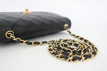 画像をギャラリービューアに読み込む, CHANEL/シャネル マトラッセチェーンショルダーバッグ ラムスキン ブラック/ゴールド金具 ショルダーバッグ 800100060