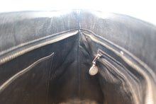 画像をギャラリービューアに読み込む, CHANEL/シャネル 復刻トート キャビアスキン ブラック/シルバー金具 トートバッグ 800010031