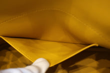 Load image into Gallery viewer, HERMES/BOLIDE 27 Swift leather Jaune ambre C Engraving Shoulder bag 700120104