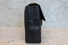 将图片加载到图库查看器,CHANEL/香奈儿 中号CF 单盖包 双链条包 羊皮 Black/Gold hadware(黑色/金色金属) 肩背包 800040030