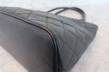 Load image into Gallery viewer, CHANEL Medallion Tote Caviar skin Black/Gold hadware Tote bag 700080156