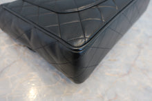 将图片加载到图库查看器,CHANEL/香奈儿 中号CF 单盖包 双链条包 羊皮 Black/Gold hadware(黑色/金色金属) 肩背包 800040030