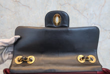 将图片加载到图库查看器,CHANEL/香奈儿 中号CF 单盖包 双链条包 羊皮 Black/Gold hadware(黑色/金色金属) 肩背包 800040030