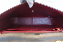 将图片加载到图库查看器,CHANEL/香奈儿 中号CF 单盖包 双链条包 羊皮 Black/Gold hadware(黑色/金色金属) 肩背包 800040030