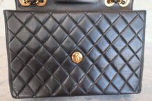 將圖片載入圖庫檢視器 CHANEL/シャネル 中マトラッセシングルフラップチェーンショルダーバッグ ラムスキン ブラック/ゴールド金具 ショルダーバッグ 700090200