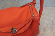 画像をギャラリービューアに読み込む, HERMES/エルメス リンディ30 ヴォースイフト カプシーヌ T刻印 ショルダーバッグ 700020033