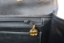 將圖片載入圖庫檢視器 CHANEL/シャネル 中マトラッセシングルフラップチェーンショルダーバッグ ラムスキン ブラック/ゴールド金具 ショルダーバッグ 700090200