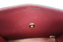 Load image into Gallery viewer, CHANEL 2.55 Trapezoid chain shoulder bag Lambskin Black/Gold hadware Shoulder bag 700080155