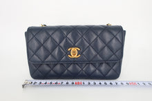 将图片加载到图库查看器,CHANEL/香奈儿 迷你CF 链条包 羊皮 Navy/Gold hardware(藏蓝色/金色金属) 肩背包 800100041