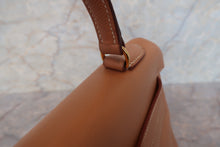 画像をギャラリービューアに読み込む, HERMES/エルメス ケリー32 クシュベル ナチュラル □B刻印 ショルダーバッグ 700100214