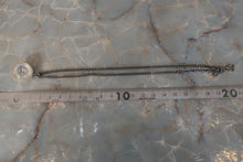 將圖片載入圖庫檢視器 CHANEL/シャネル ココマークネックレス 銀メッキ/プラスチック シルバー ネックレス 500090150