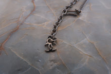 將圖片載入圖庫檢視器 CHANEL/シャネル ココマークネックレス 銀メッキ/プラスチック シルバー ネックレス 500090150