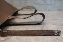 将图片加载到图库查看器,HERMES PICOTIN LOCK MM Clemence leather Etoupe gray D刻印 Hand bag 800080178