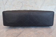 Load image into Gallery viewer, CHANEL Medium Matelasse Single flap chain shoulder bag Caviar skin Navy/Silver hadware Shoulder bag 700080164