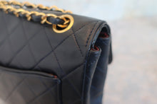 画像をギャラリービューアに読み込む, CHANEL/シャネル マトラッセバイカラーチェーンショルダーバッグ ラムスキン ネイビー/ブラック/ゴールド金具 ショルダーバッグ 800010101