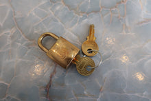 Load image into Gallery viewer, CHANEL CC mark vanity Caviar skin Black/Gold hadware Vanity 700090220