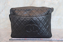 Load image into Gallery viewer, CHANEL Matelasse fringe chain shoulder bag Lambskin Black/Gold hadware Shoulder bag 700080157