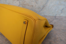 Load image into Gallery viewer, HERMES BIRKIN 35 Clemence leather Jaune □G Engraving Hand bag 700070165