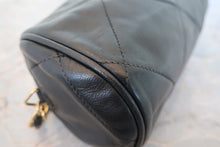 画像をギャラリービューアに読み込む, CHANEL/シャネル ココマークフリンジチェーンショルダーバッグ ラムスキン ブラック/ゴールド金具 ショルダーバッグ 800010064