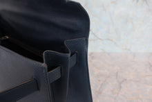Load image into Gallery viewer, HERMES KELLY 32 Graine Couchevel leather Navy 〇V Engraving Shoulder bag 800070087