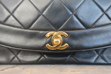 Load image into Gallery viewer, HERMES BIRKIN 35 Togo leather Gold □H Engraving Hand bag 700070131