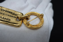 將圖片載入圖庫檢視器 CHANEL/シャネル ロゴブローチ 金メッキ ゴールド ブローチ300070146