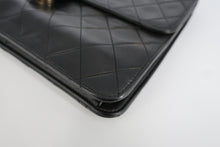 Load image into Gallery viewer, CHANEL Matelasse Chain shoulder bag Lambskin Black/Gold hardware Shoulder bag 800090232