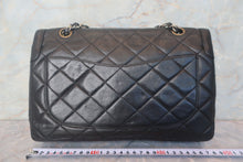 Load image into Gallery viewer, CHANEL Paris Limited Matelasse double flap chain shoulder bag Lambskin Black/Gold hadware Shoulder bag 700120118