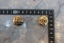 Load image into Gallery viewer, CHANEL CC mark round earring Gold plate Gold Earring 700080091